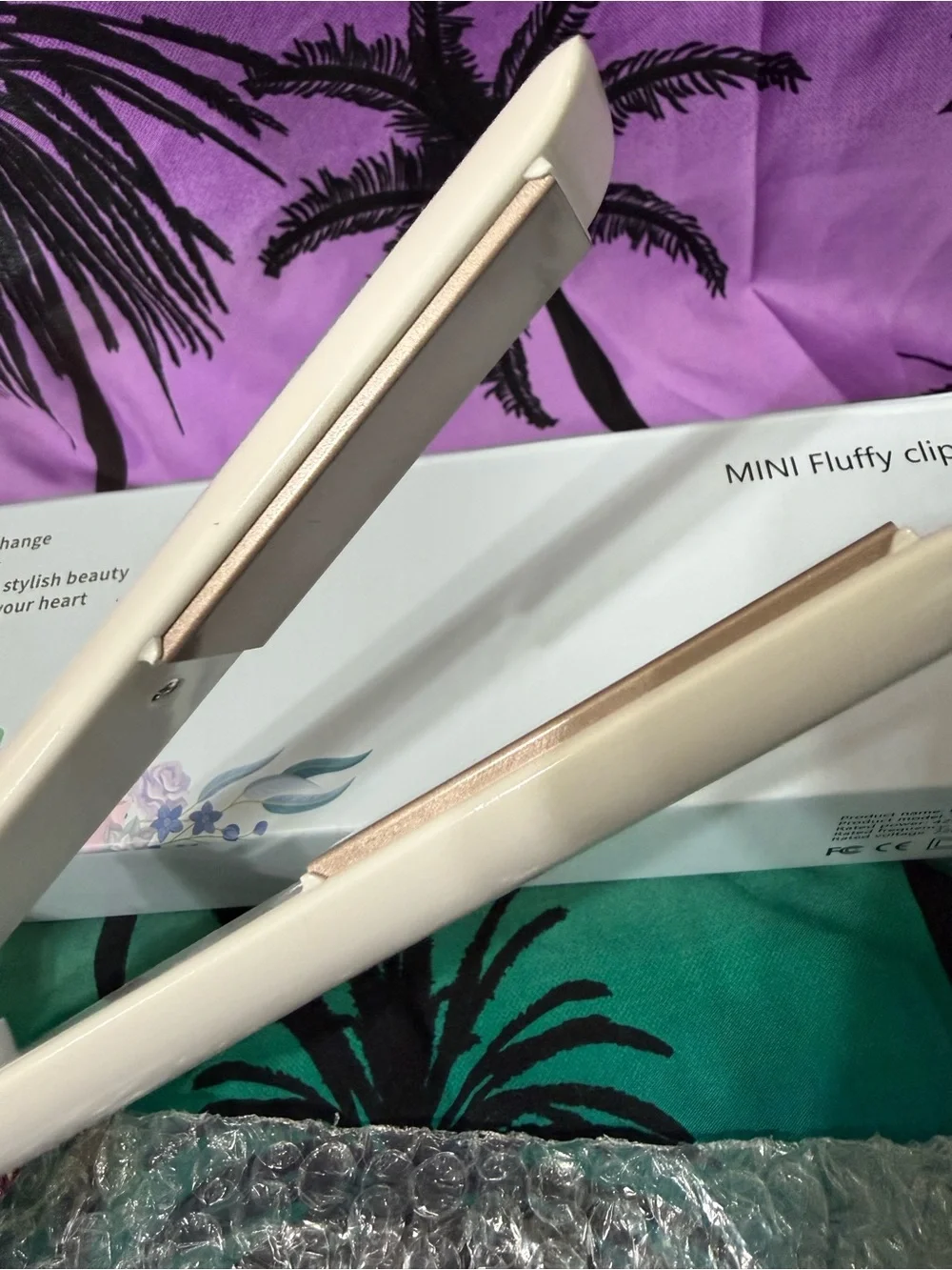 Mini Fluffy White Travel Hair Straightener